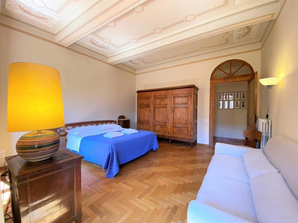 La Fonte-With Balcony Close By Piazza Del Campo Siena Exteriör bild